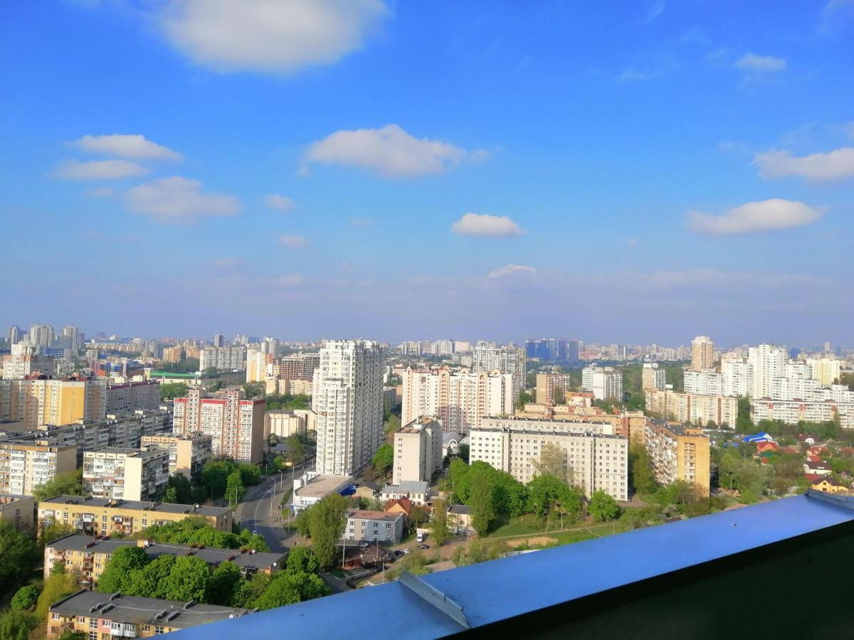 Видовая 25й этаж. Новый дом. Шалимова, ISIDA. Шулявская, Гарматная, Индустриальный мост. Космополитан. Большевик. Жд вокзал. Киев Экстерьер фото