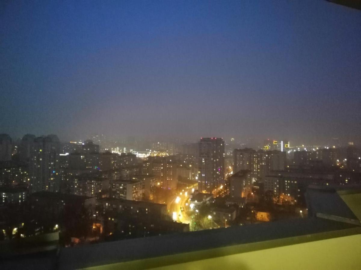 Видовая 25й этаж. Новый дом. Шалимова, ISIDA. Шулявская, Гарматная, Индустриальный мост. Космополитан. Большевик. Жд вокзал. Киев Экстерьер фото